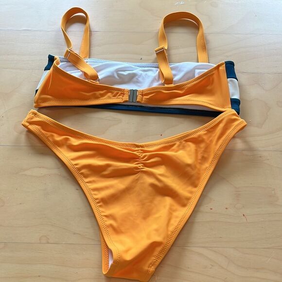 Cupshe Orange and Blue Colorblock Two-Piece Swim Sz Medium NWT - Picture 6 of 9